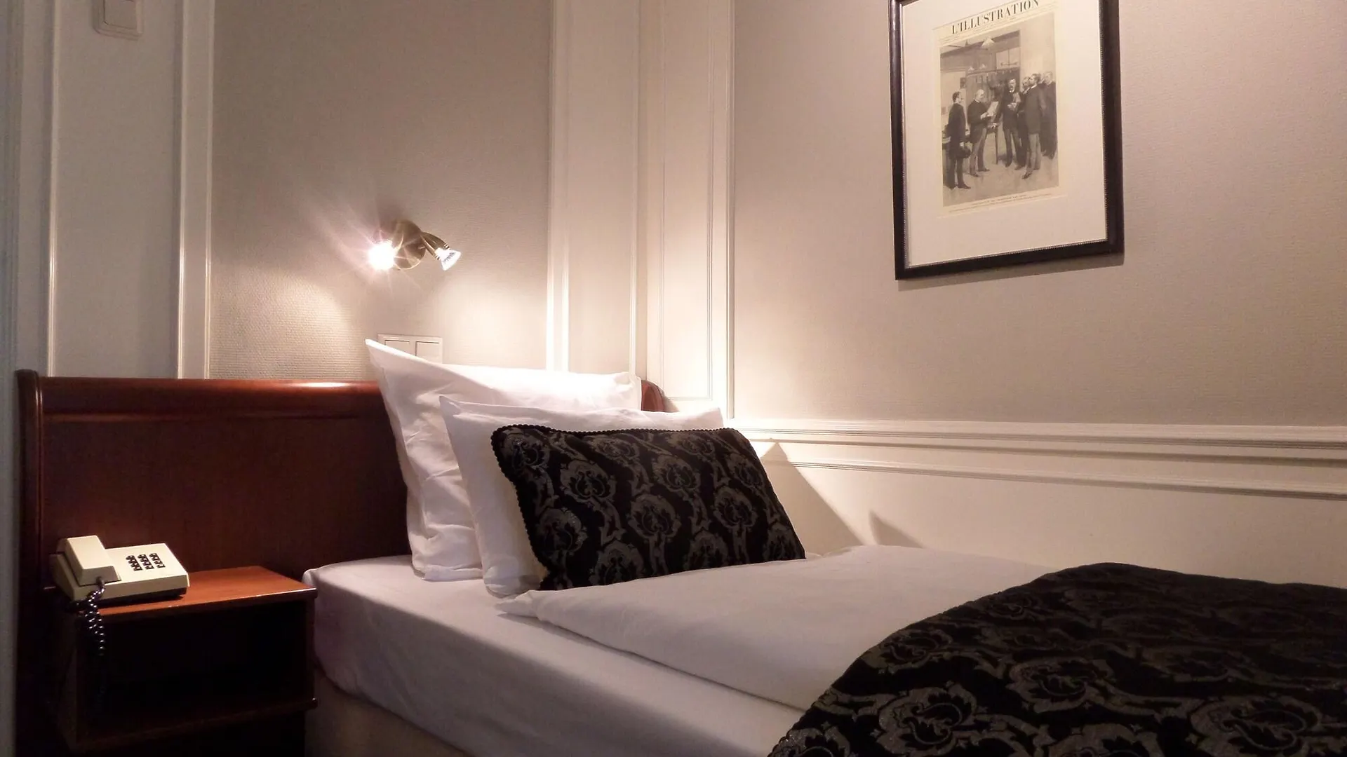 Apollofirst Boutique Hotel Amsterdam 4*,  Netherlands